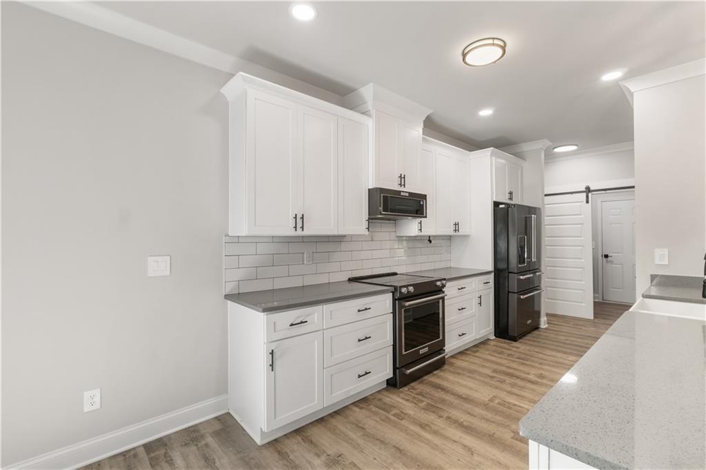 130 E Crestwood Road