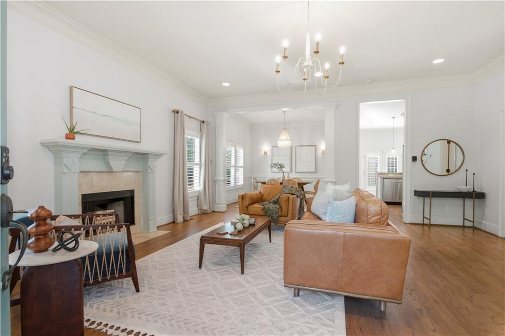 2038 Spink Street NW