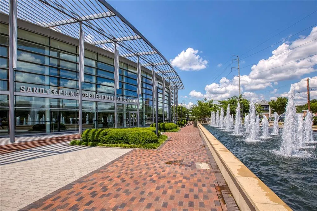 Atlanta, Georgia 30350, United States, 2 Bedrooms Bedrooms, ,1 BathroomBathrooms,Residential,Active,254000