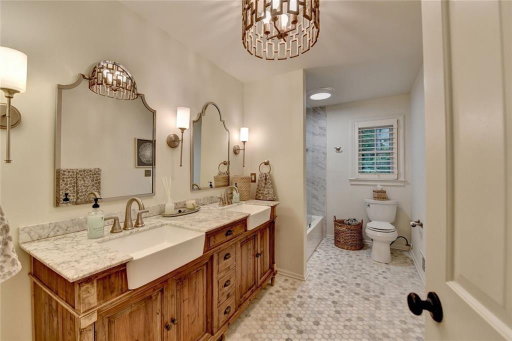 5475 Trowbridge Drive, Dunwoody, Georgia image 23