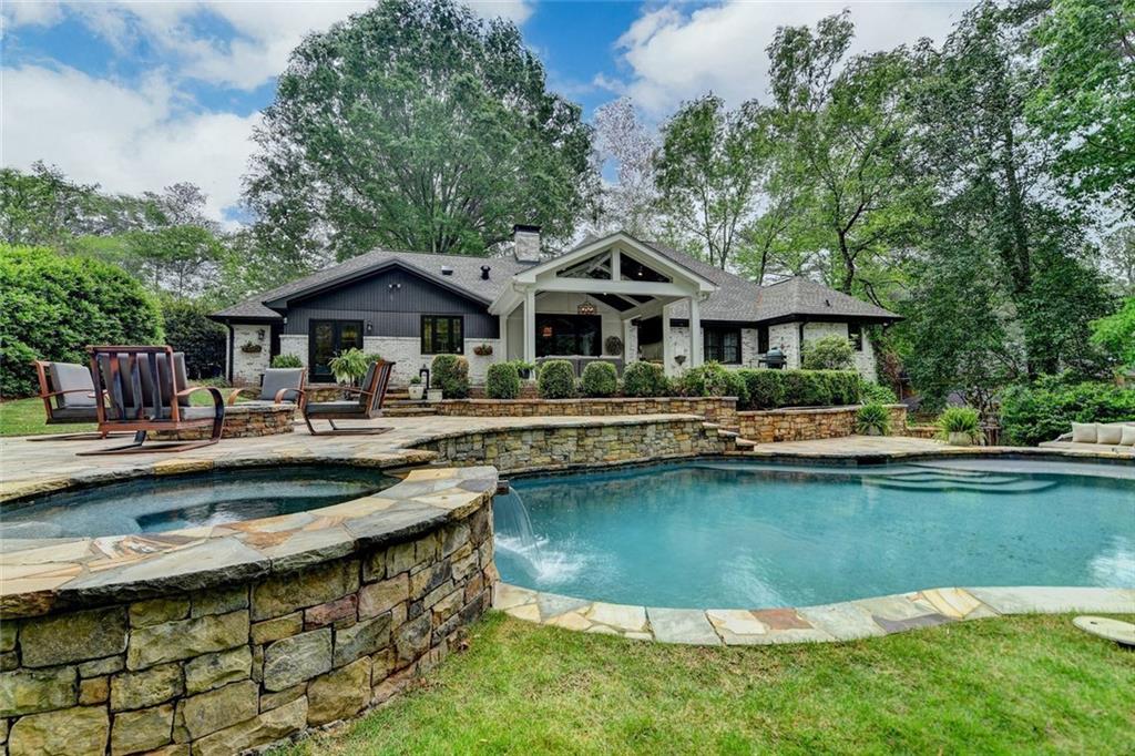 5475 Trowbridge Drive, Dunwoody, Georgia image 38