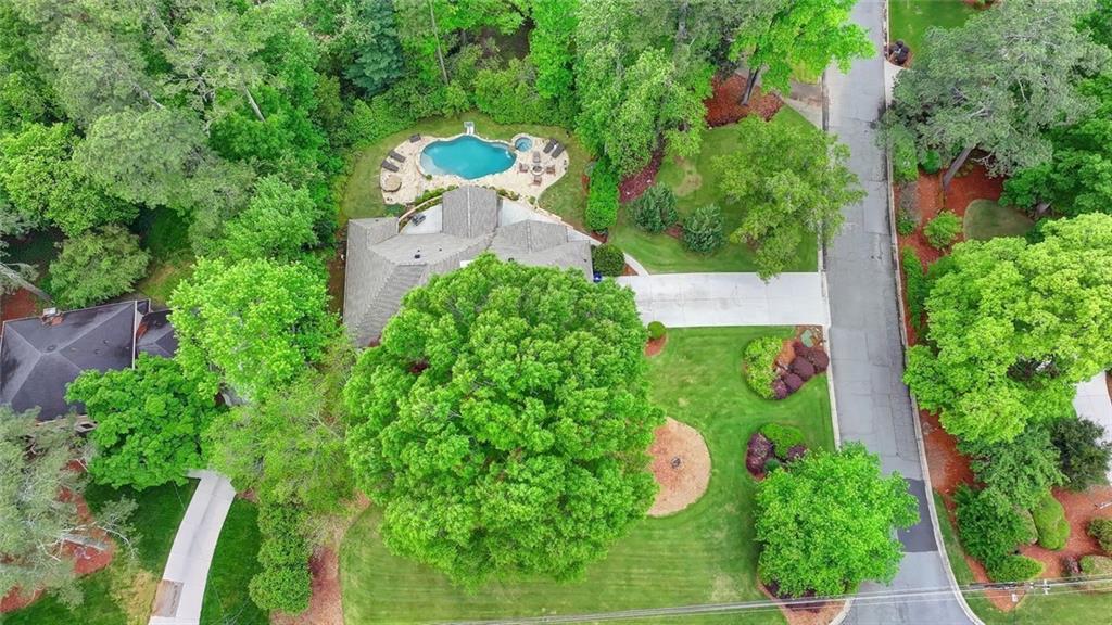 5475 Trowbridge Drive, Dunwoody, Georgia image 39