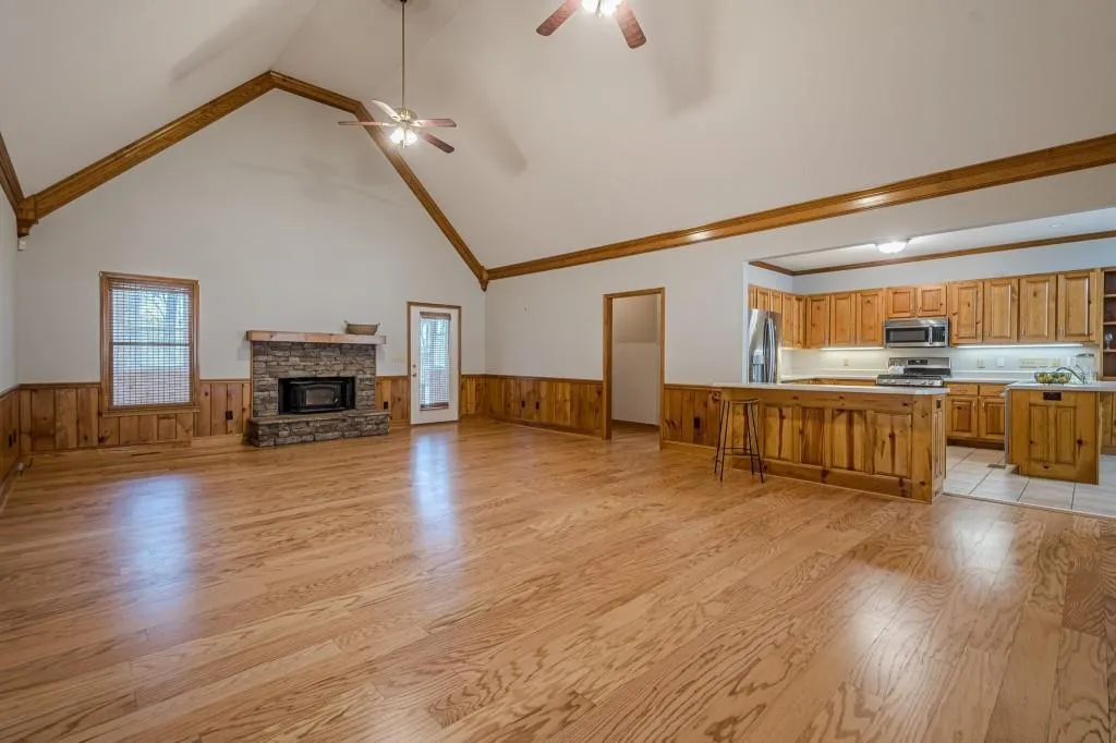 Ball Ground, Georgia 30107, United States, 3 Bedrooms Bedrooms, ,2 BathroomsBathrooms,Residential,Active,93116