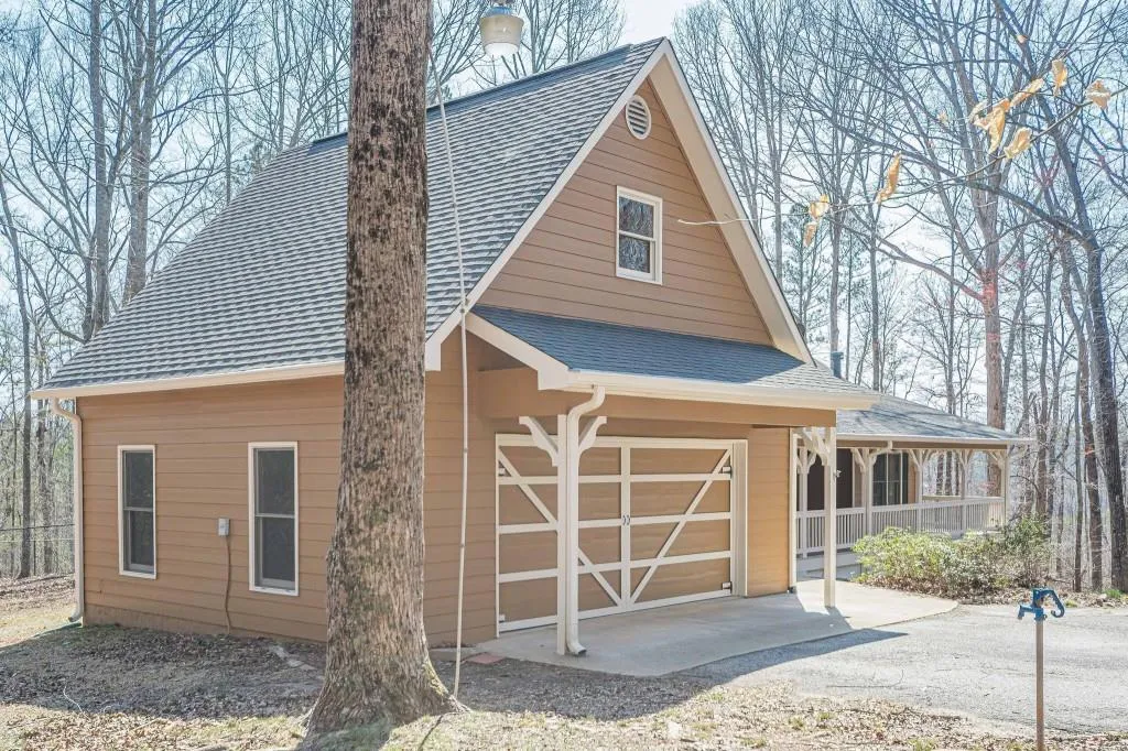 Ball Ground, Georgia 30107, United States, 3 Bedrooms Bedrooms, ,2 BathroomsBathrooms,Residential,Active,93116