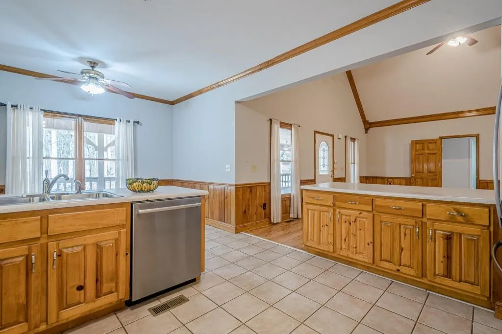 Ball Ground, Georgia 30107, United States, 3 Bedrooms Bedrooms, ,2 BathroomsBathrooms,Residential,Active,93116