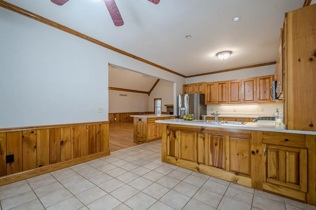 Ball Ground, Georgia 30107, United States, 3 Bedrooms Bedrooms, ,2 BathroomsBathrooms,Residential,Active,93116