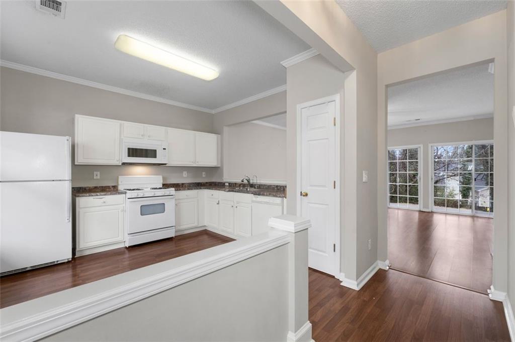 Ashford Oaks - Residential Lease