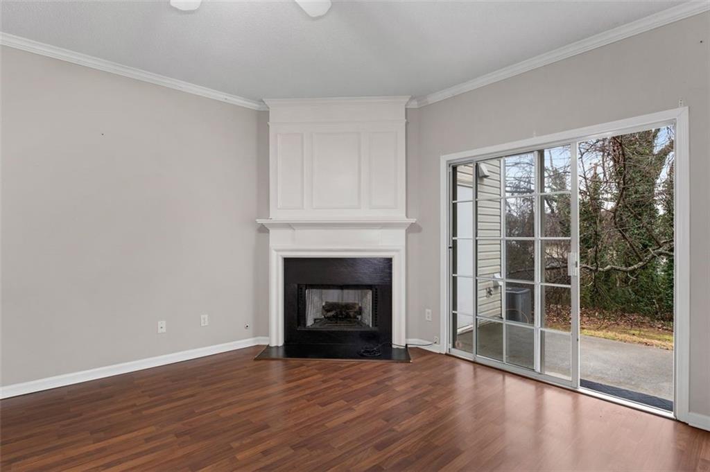 Ashford Oaks - Residential Lease