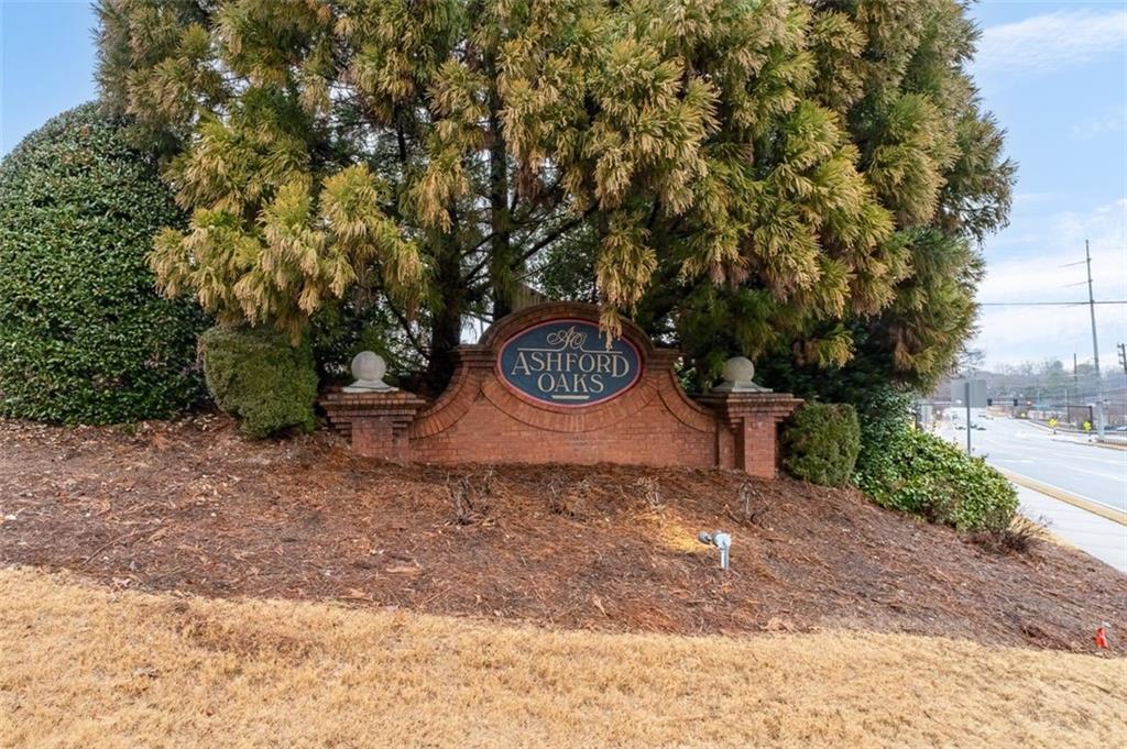Ashford Oaks - Residential Lease