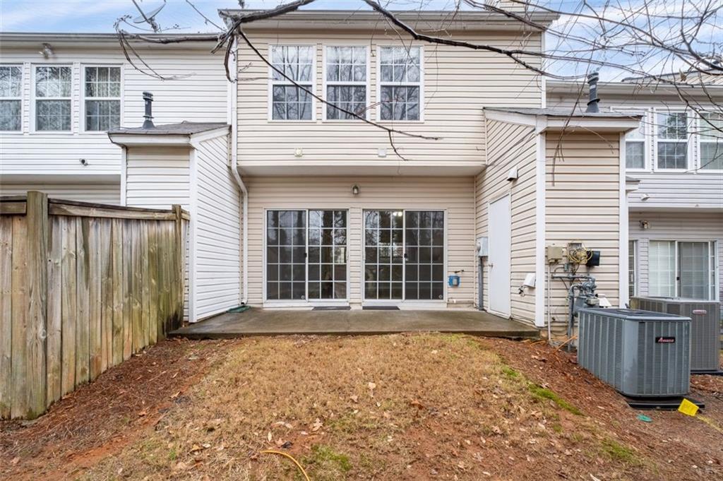 Ashford Oaks - Residential Lease