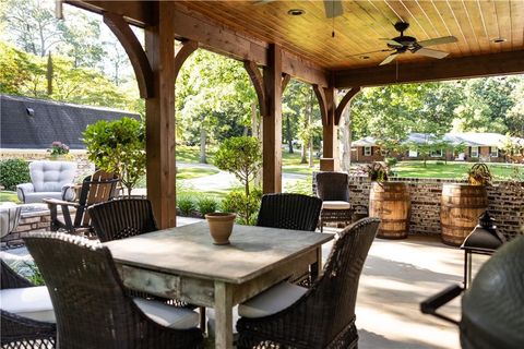 A home in Calhoun