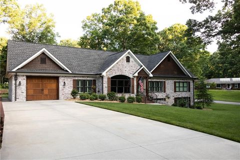 A home in Calhoun