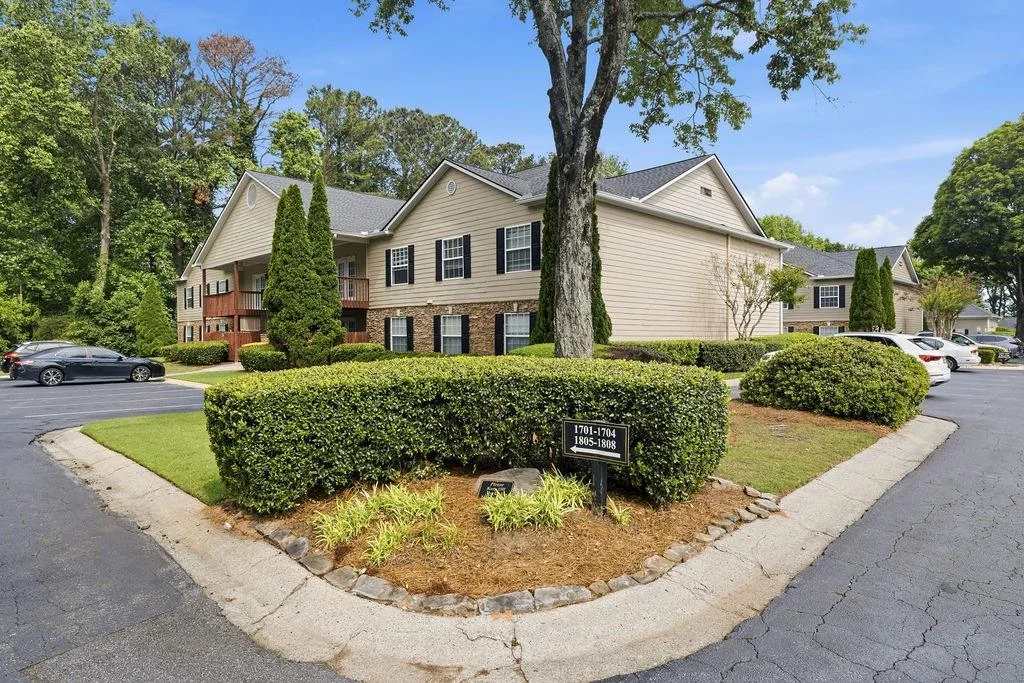 1704 Brighton Point