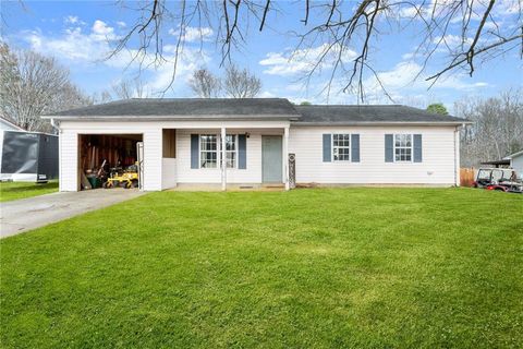 Homes For Sale - 5933 Fieldstone Court<br/> Clermont, GA 30527