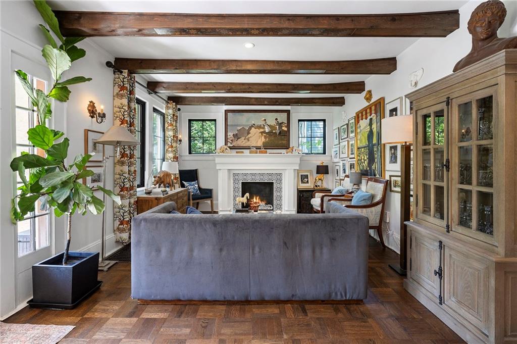 1417 Lanier Place NE