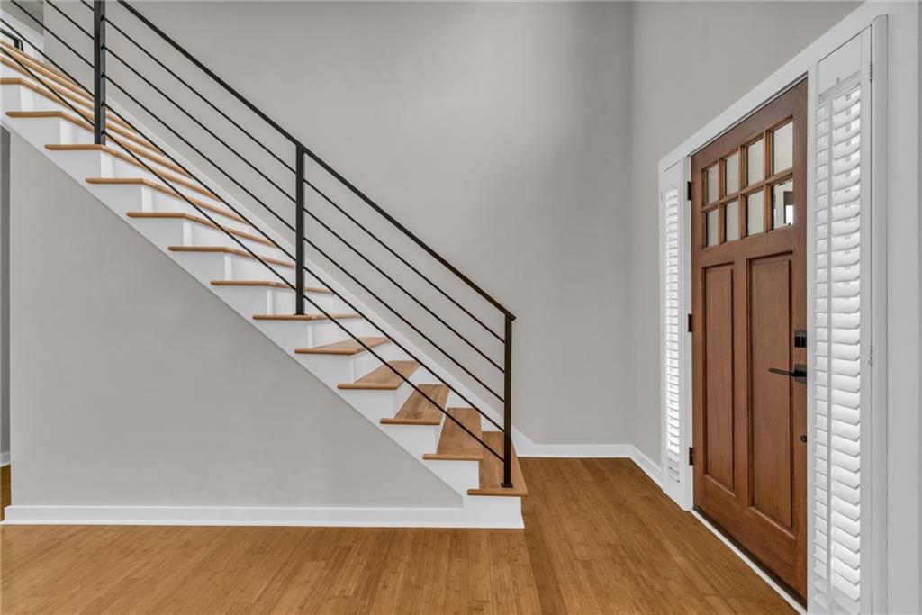 6231 Spring Lake Drive, Flowery Branch, Georgia image 3