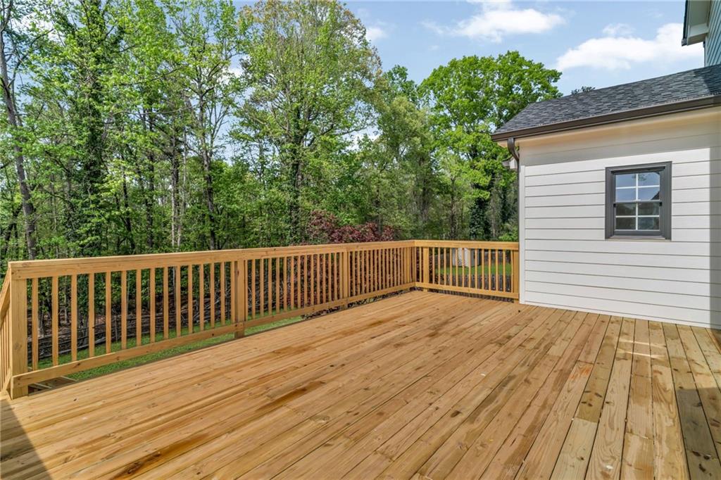 6231 Spring Lake Drive, Flowery Branch, Georgia image 31