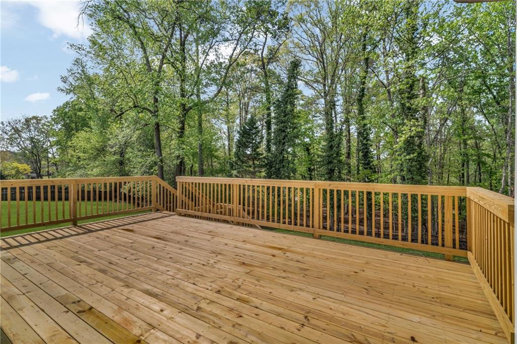6231 Spring Lake Drive, Flowery Branch, Georgia image 32