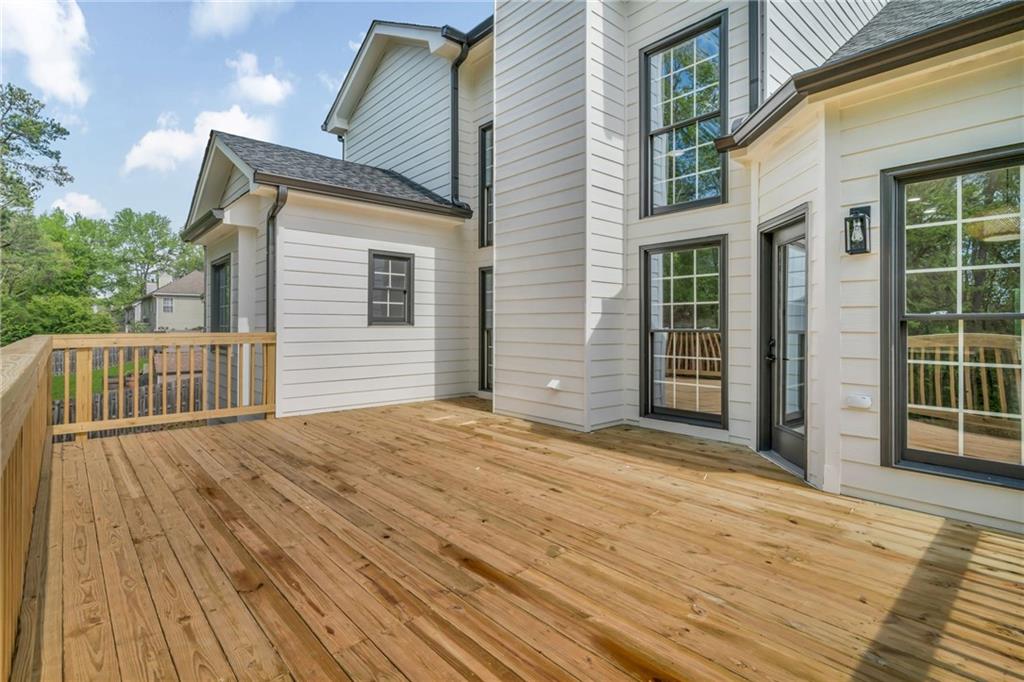 6231 Spring Lake Drive, Flowery Branch, Georgia image 30