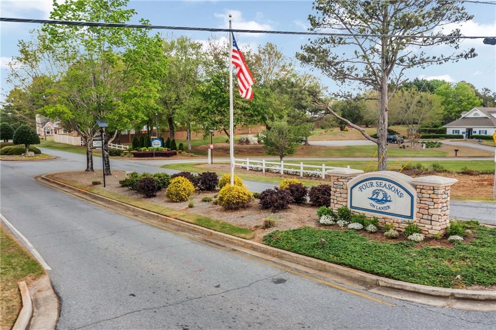 6231 Spring Lake Drive, Flowery Branch, Georgia image 47