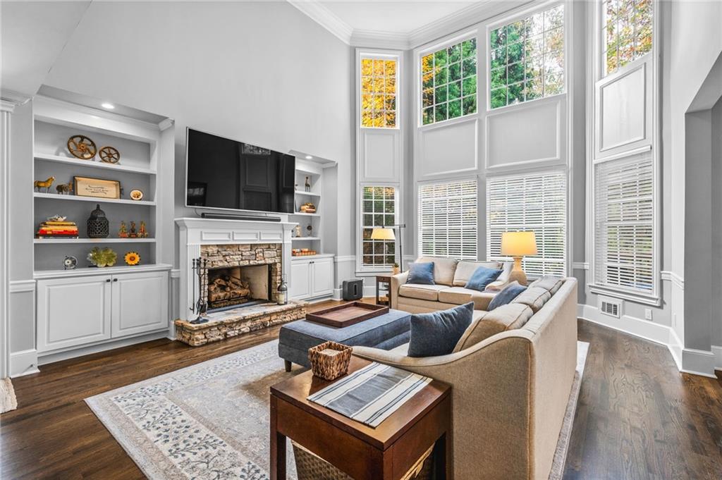 Easthampton - The Ridge - Residential