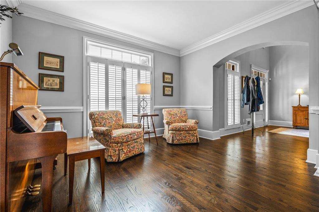 Easthampton - The Ridge - Residential