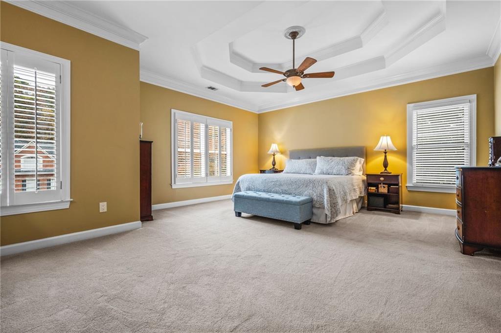 Easthampton - The Ridge - Residential