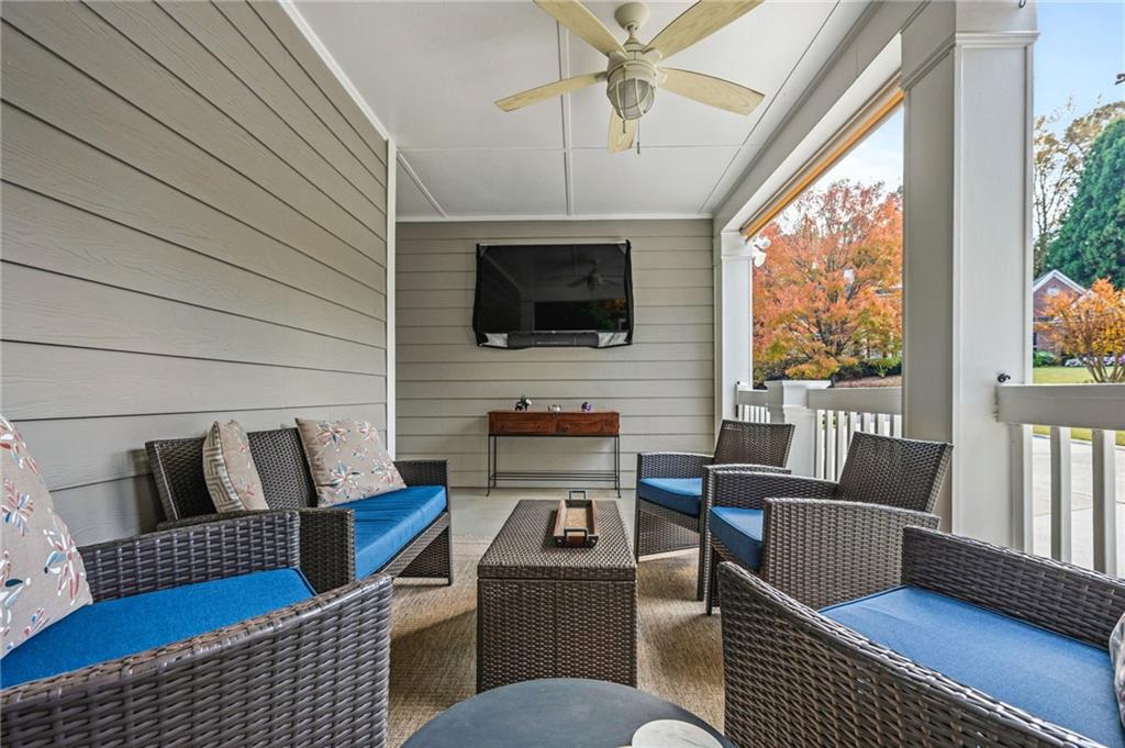 Easthampton - The Ridge - Residential