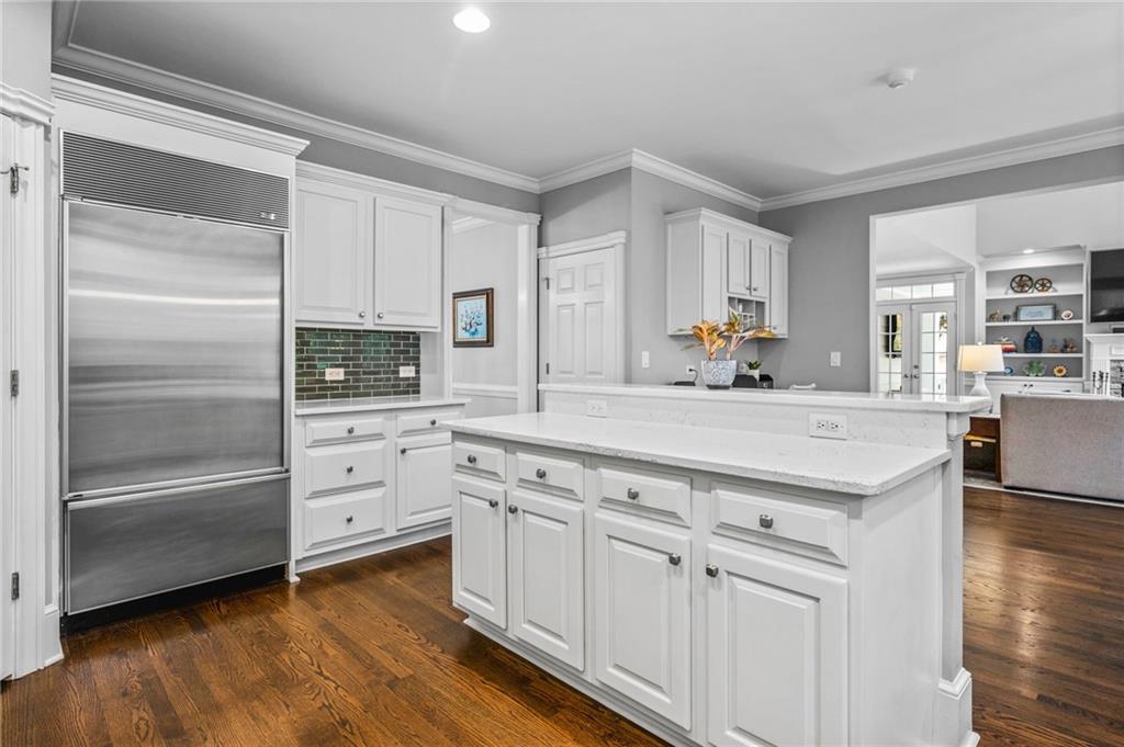 Easthampton - The Ridge - Residential