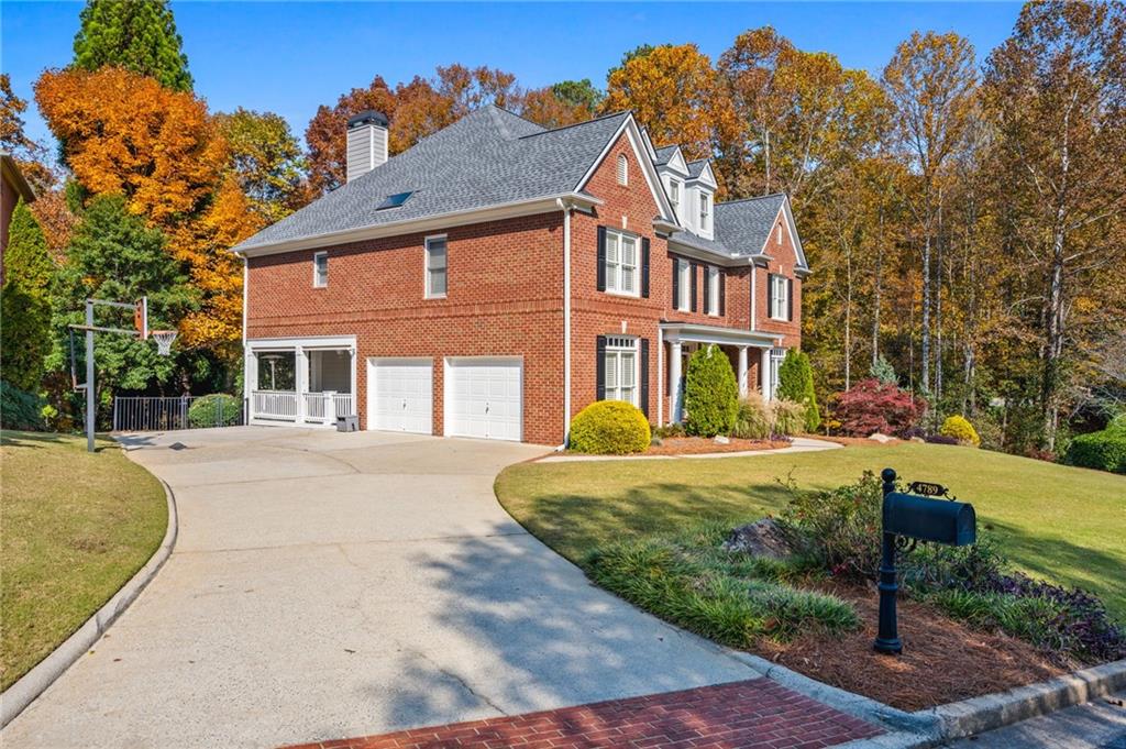 Easthampton - The Ridge - Residential