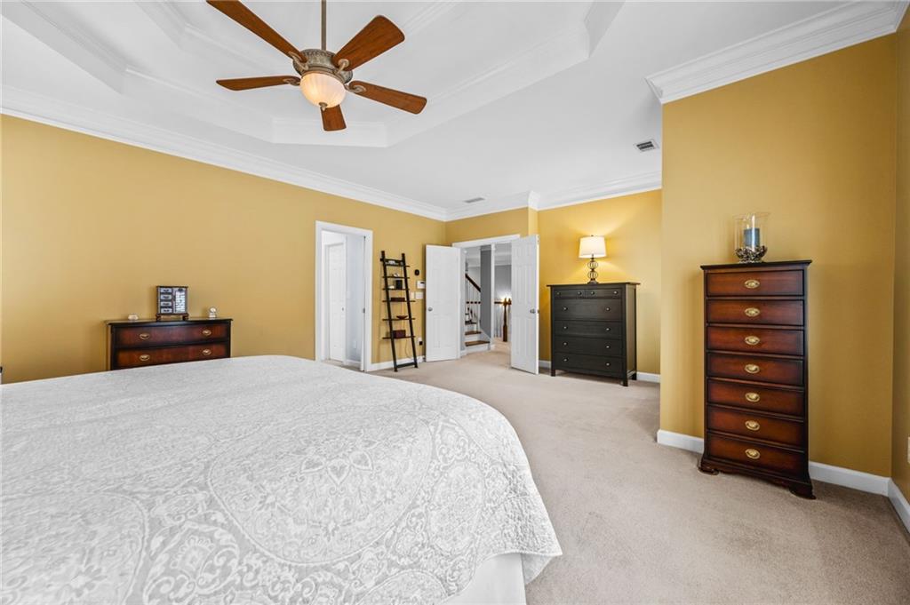 Easthampton - The Ridge - Residential