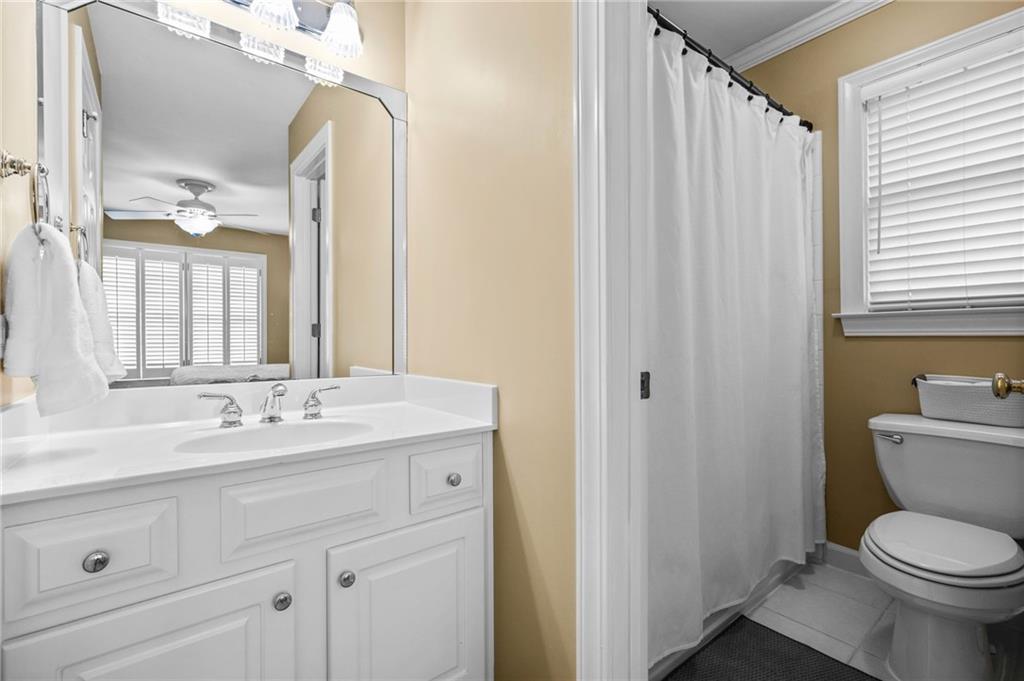 Easthampton - The Ridge - Residential