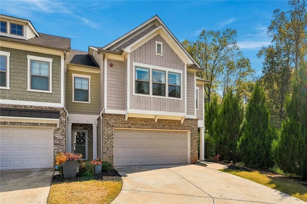 209 Magnolia Creek Way