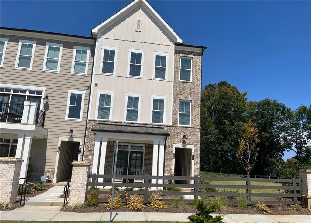 Market Square at Sawnee Village - Residential Lease