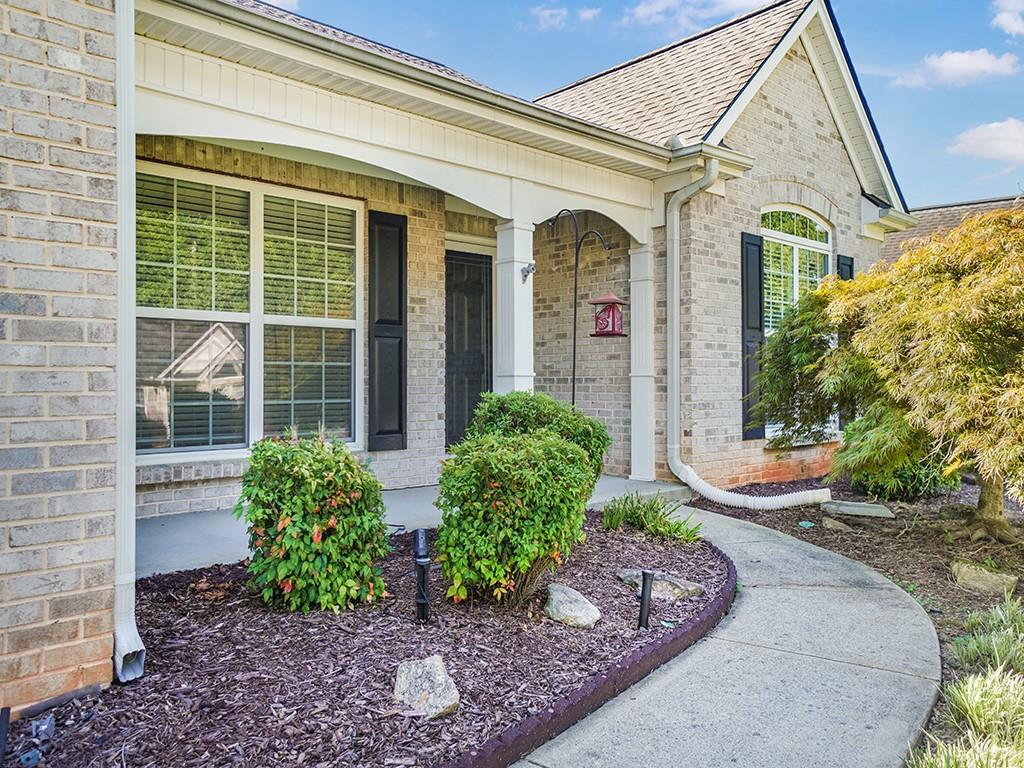 609 GRAND ASHBURY Lane