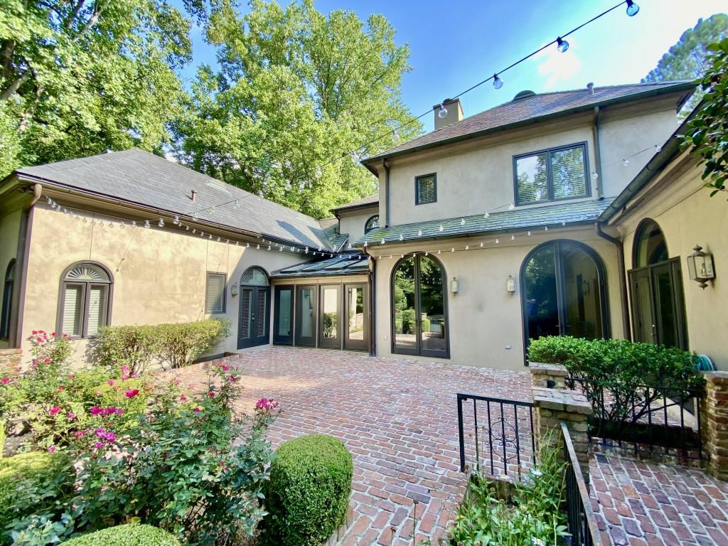 973 Peachtree Battle Avenue