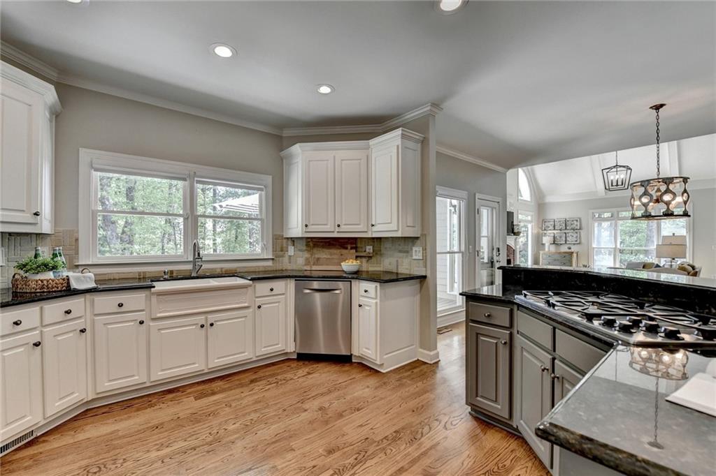 9770 Rod Road, Alpharetta, Georgia image 19