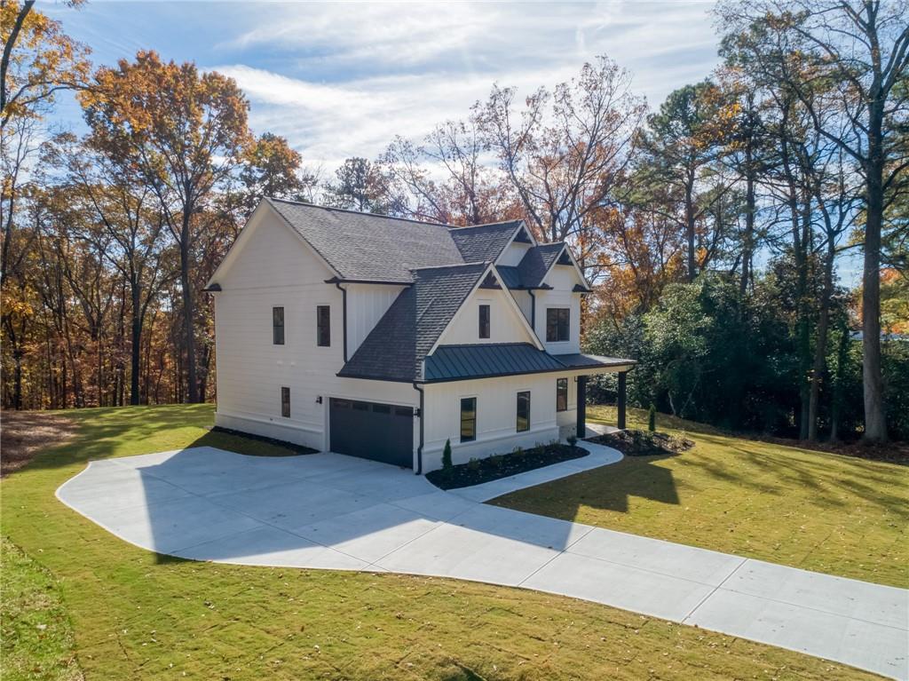 651 Chestnut Hill Road SW