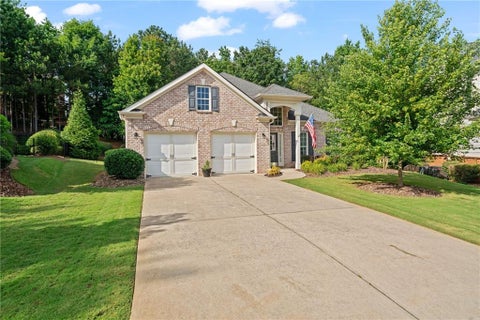Homes For Sale - 5623 Lancashire Lane<br/> Forsyth County, Cumming, GA 30041