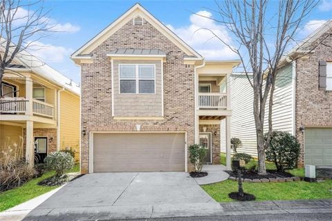 Homes For Sale - 1580 Chattahoochee Court<br/> Atlanta, GA 30349