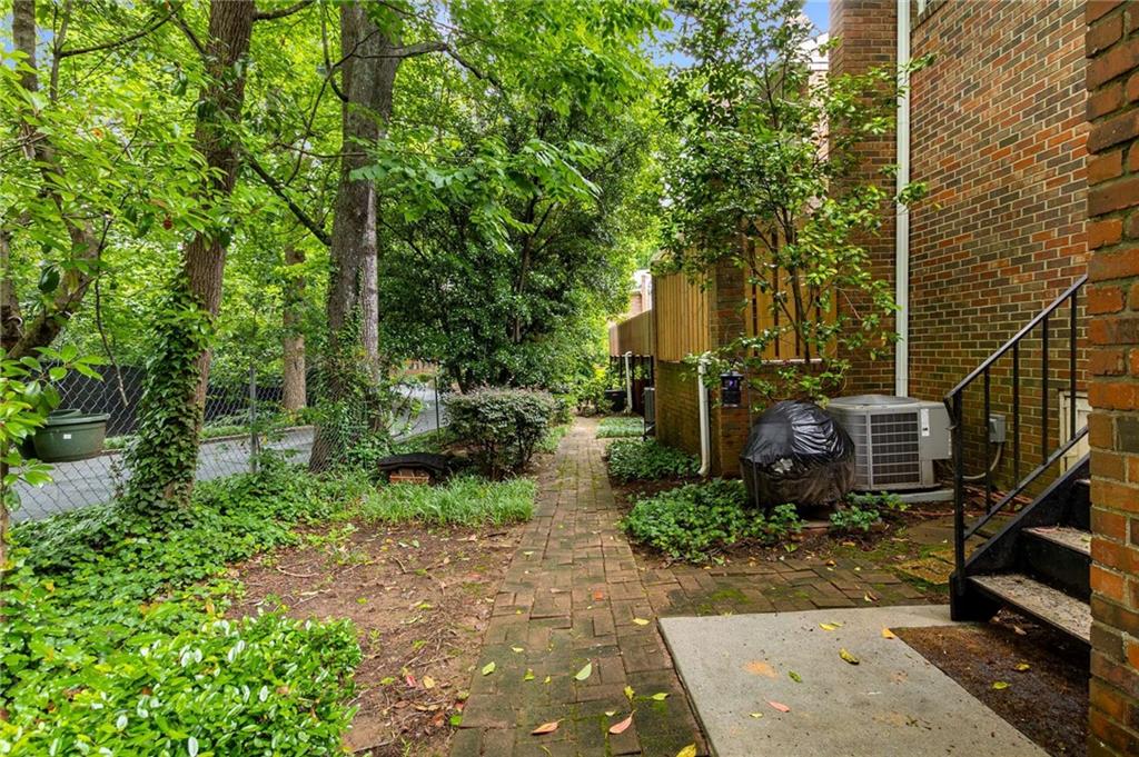 1105 Clairemont Avenue #O, Decatur, Georgia image 23