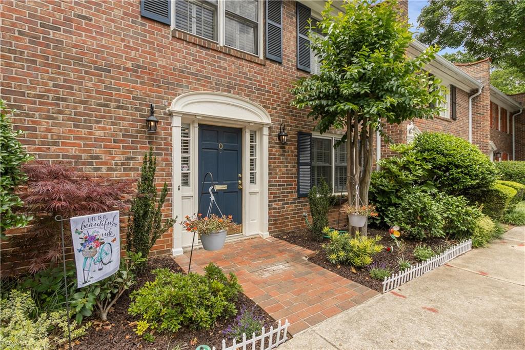 1105 Clairemont Avenue #O, Decatur, Georgia image 30