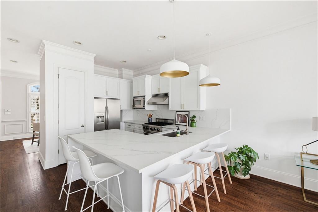 857 Inman Village Parkway NE