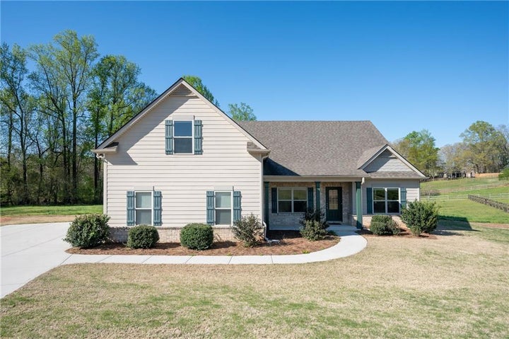 Photo 1 of 33 — 540 Brookside Lane, Hoschton, GA 30548