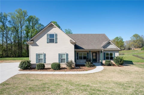 Homes For Rent - 540 Brookside Lane<br/> Hoschton, GA 30548