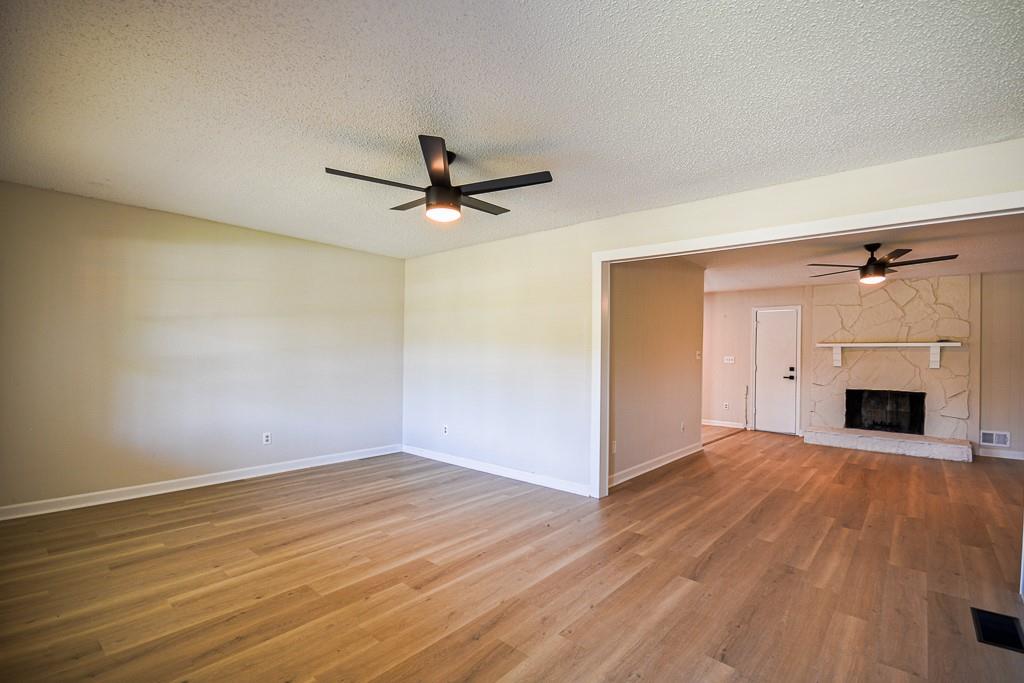 2236 Briarwood Drive, Conyers, Georgia image 7