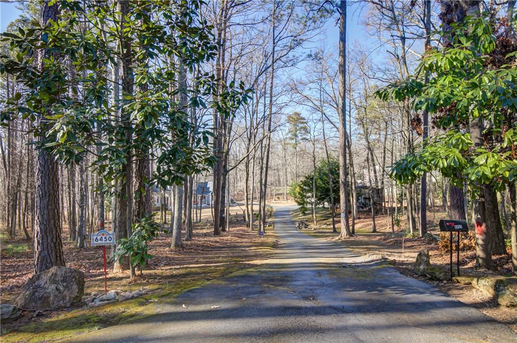 6450 Lake Sara Glen Drive