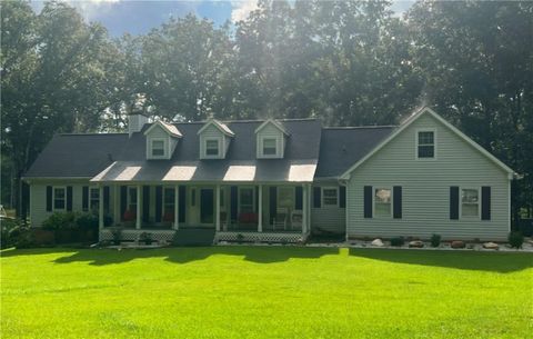 6450 Sara Glen Drive Douglasville GA 30135