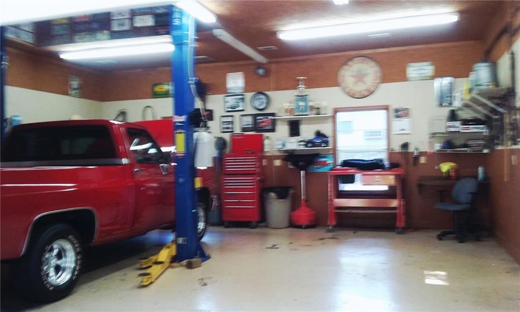 6450 Sara Glen Drive