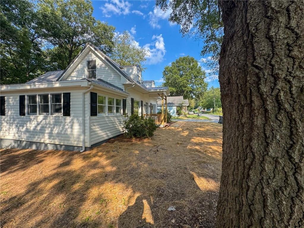 806 Fairview Road